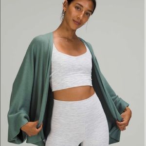 Lululemon Cashlu Textured Wrap size M/L Tidewater Teal